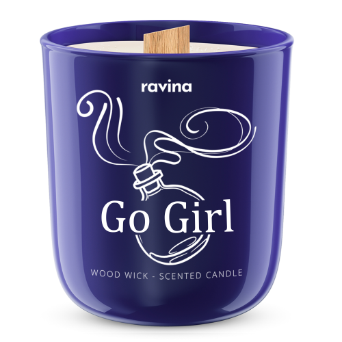 Good girl świeca ravina carolina herrera.jpg
